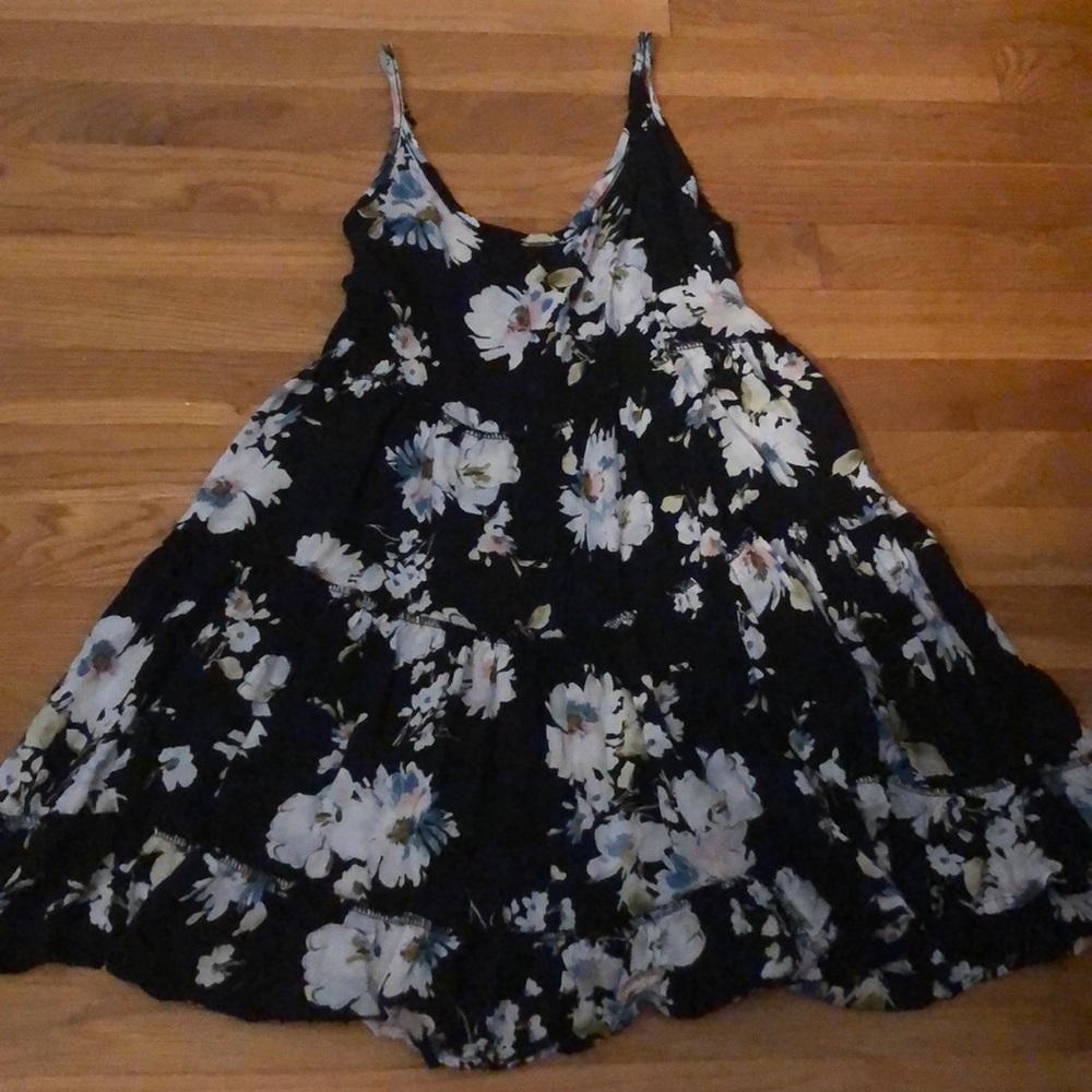 Brandy Melville Dress